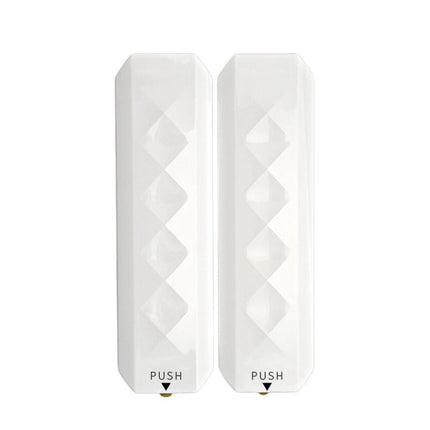 Biały designerski dozownik mydła naścienny