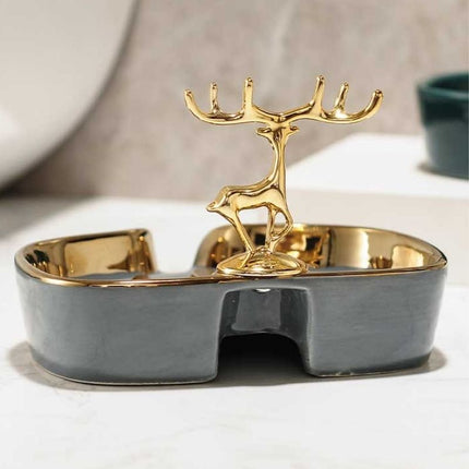 Ceramiczna mydelniczka ze złotym jeleniem